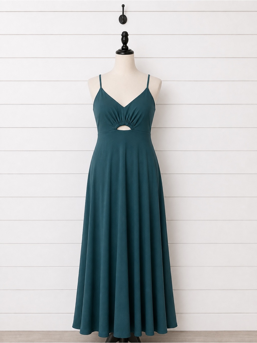 Green Spaghetti-Strap Maxi Dress with Front Cutout